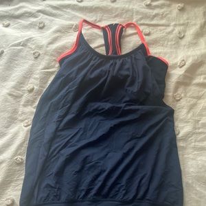 lululemon tank + sports bra